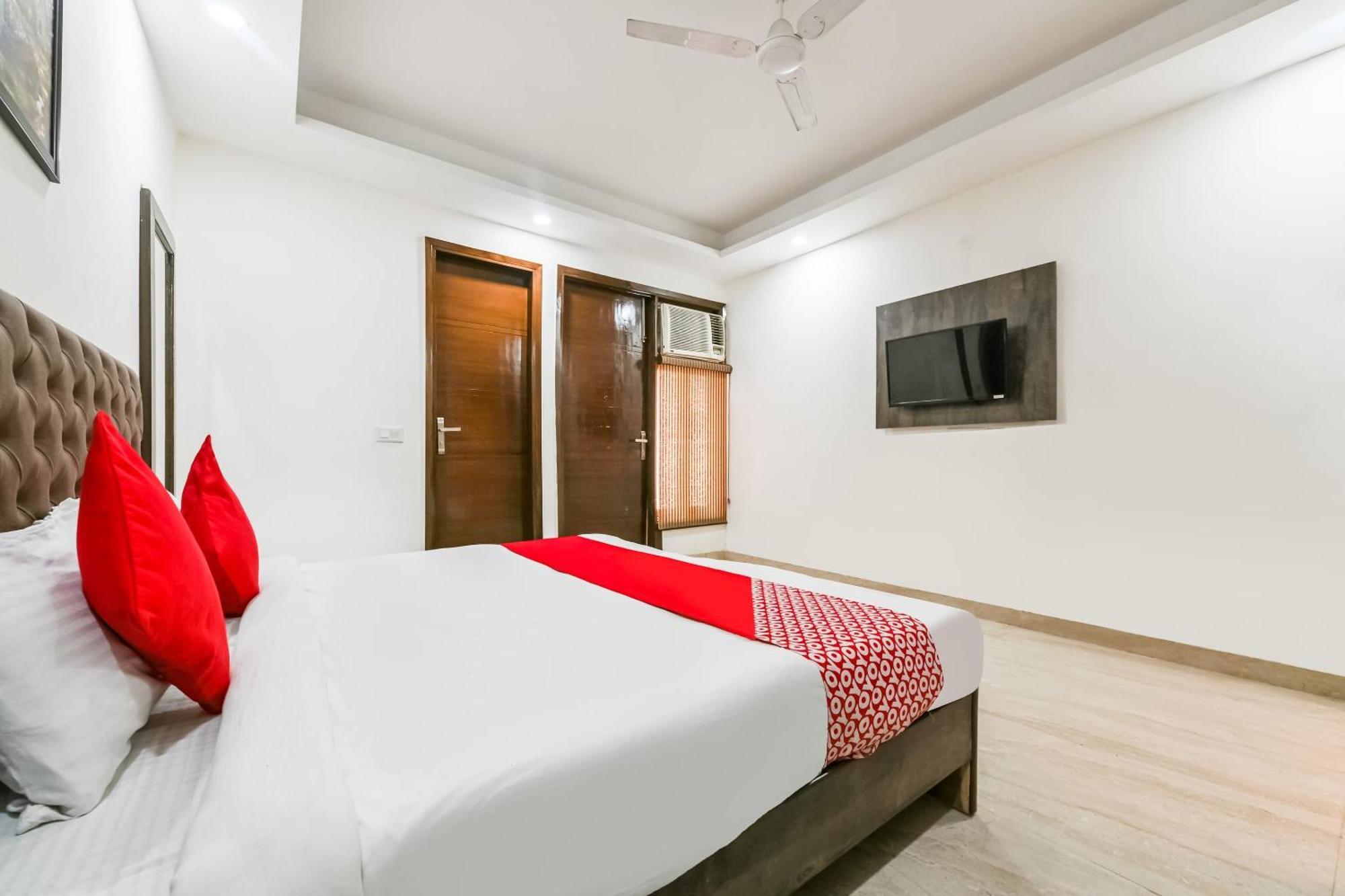 Hotel O Premium Rooms Chhatarpur Nueva Delhi Exterior foto